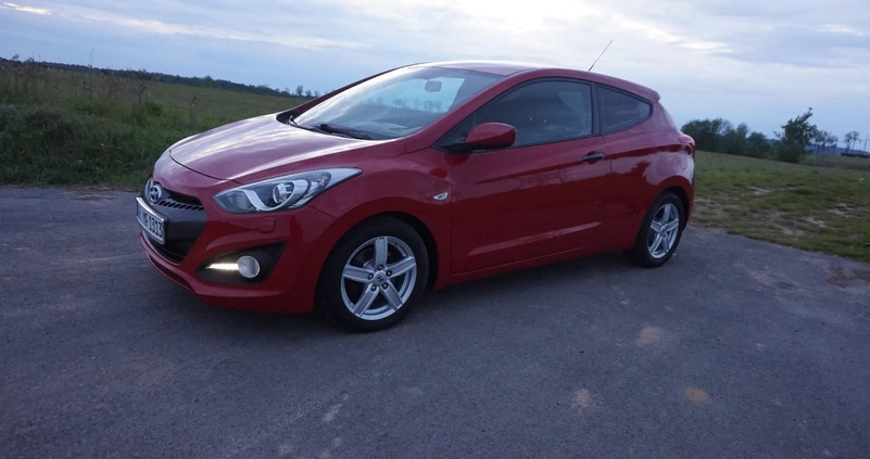 Hyundai I30 cena 26900 przebieg: 140000, rok produkcji 2012 z Zalewo małe 436